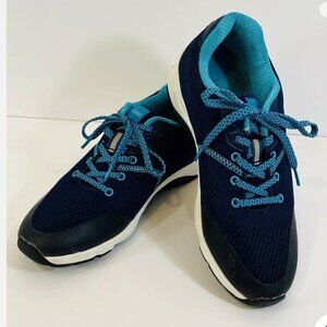 Vionic SZ 7.5 NWOT Action 335 Emerald Comfort Walking Shoe Sneaker Orthaheel Tec